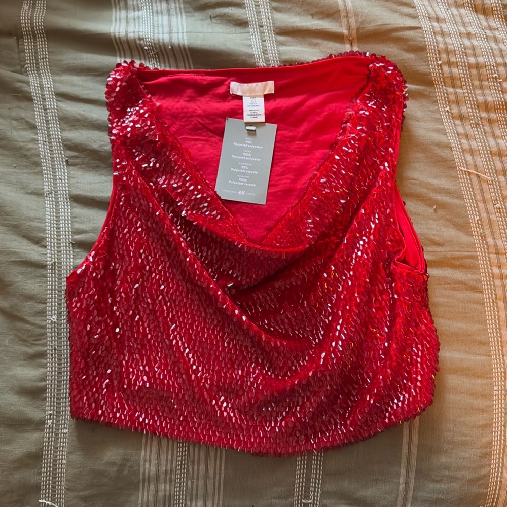 H&M fashion top